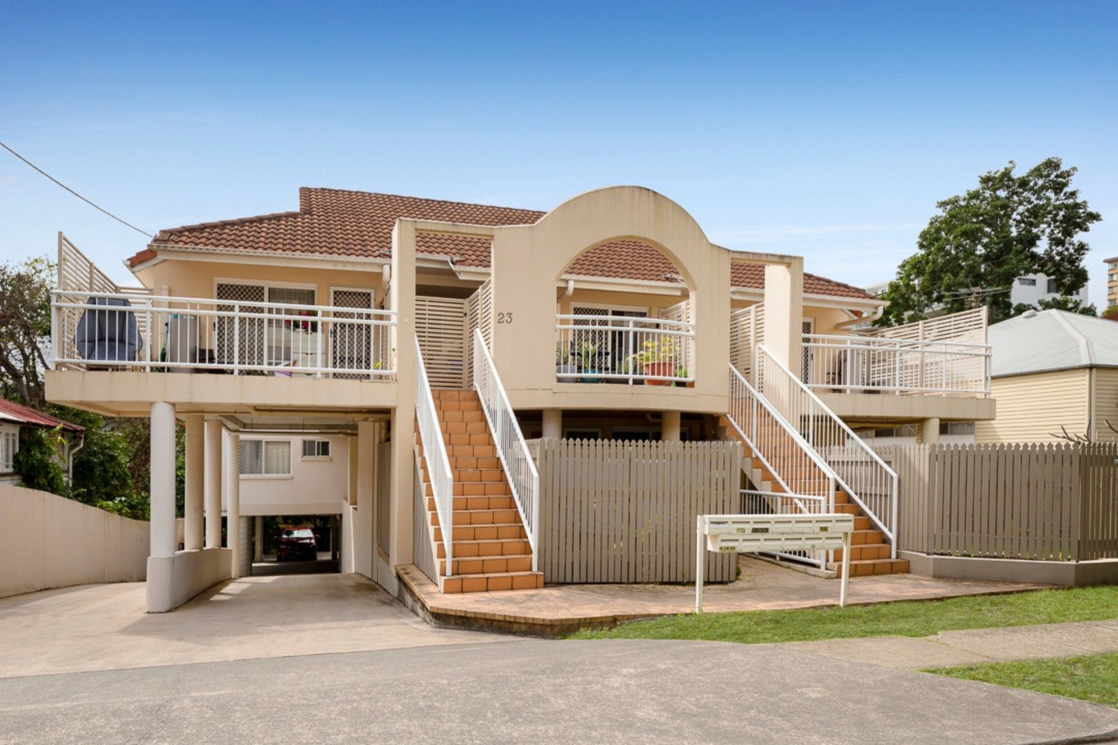 2/23 Lima Street, Auchenflower QLD 4066, Image 0