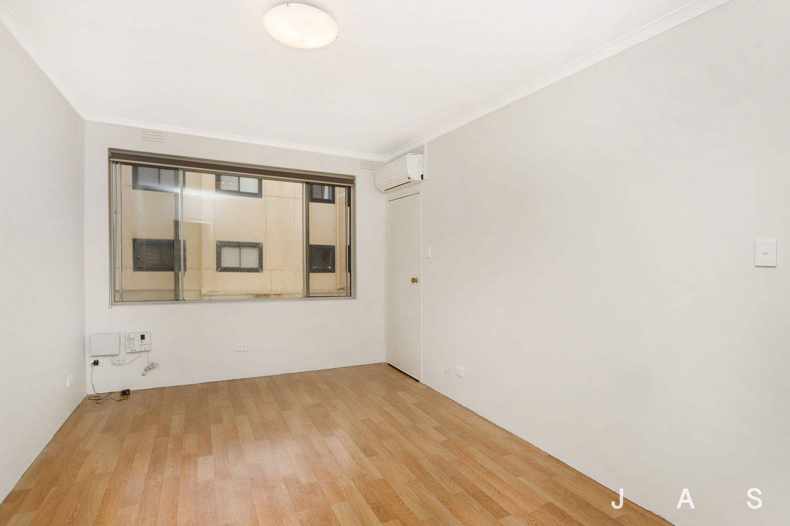 8/131 Somerville Road, Yarraville VIC 3013, Image 2