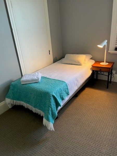 Room/216 Vincent St, Cessnock NSW 2325, Image 2