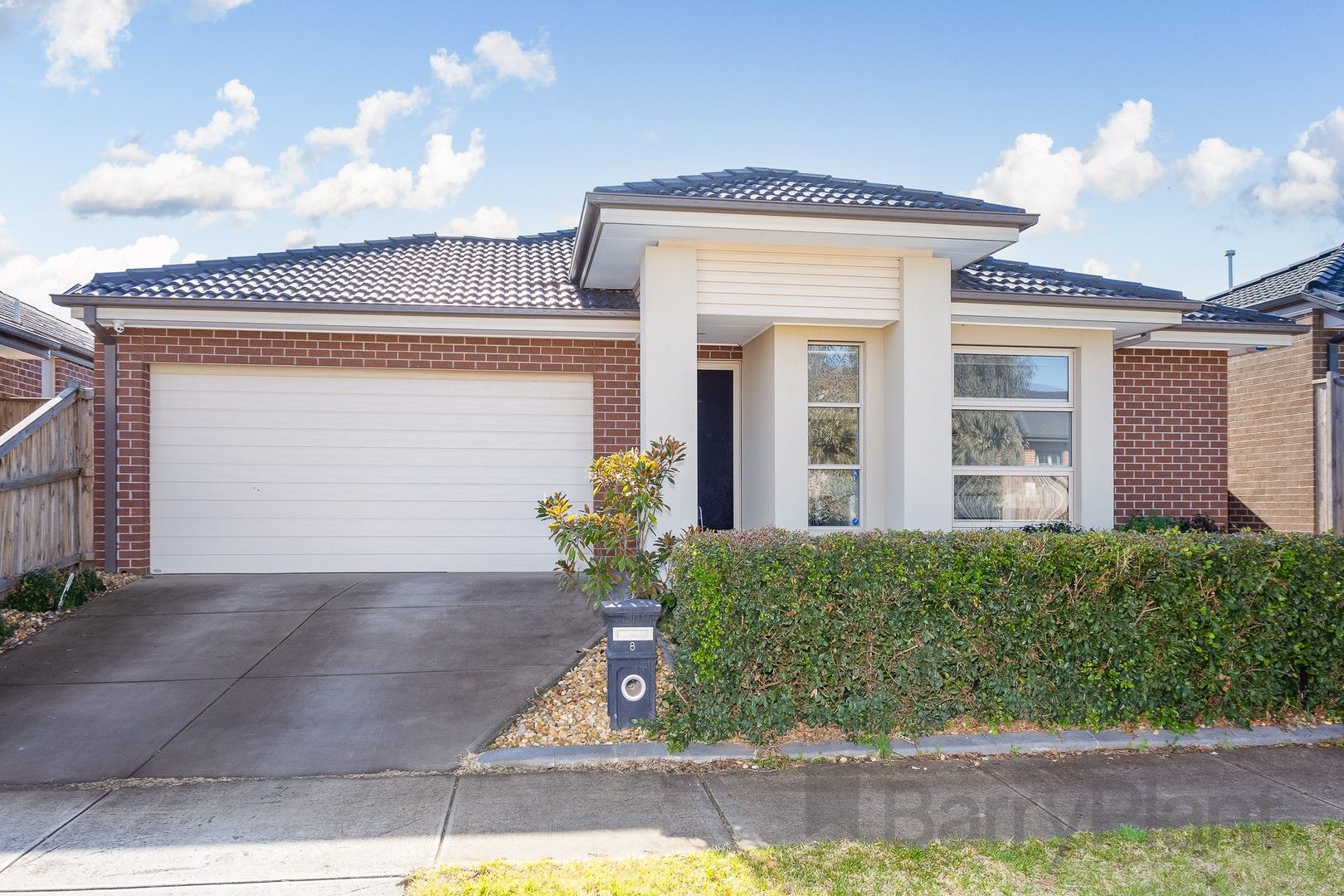 4 bedrooms House in 8 Endurance Way POINT COOK VIC, 3030