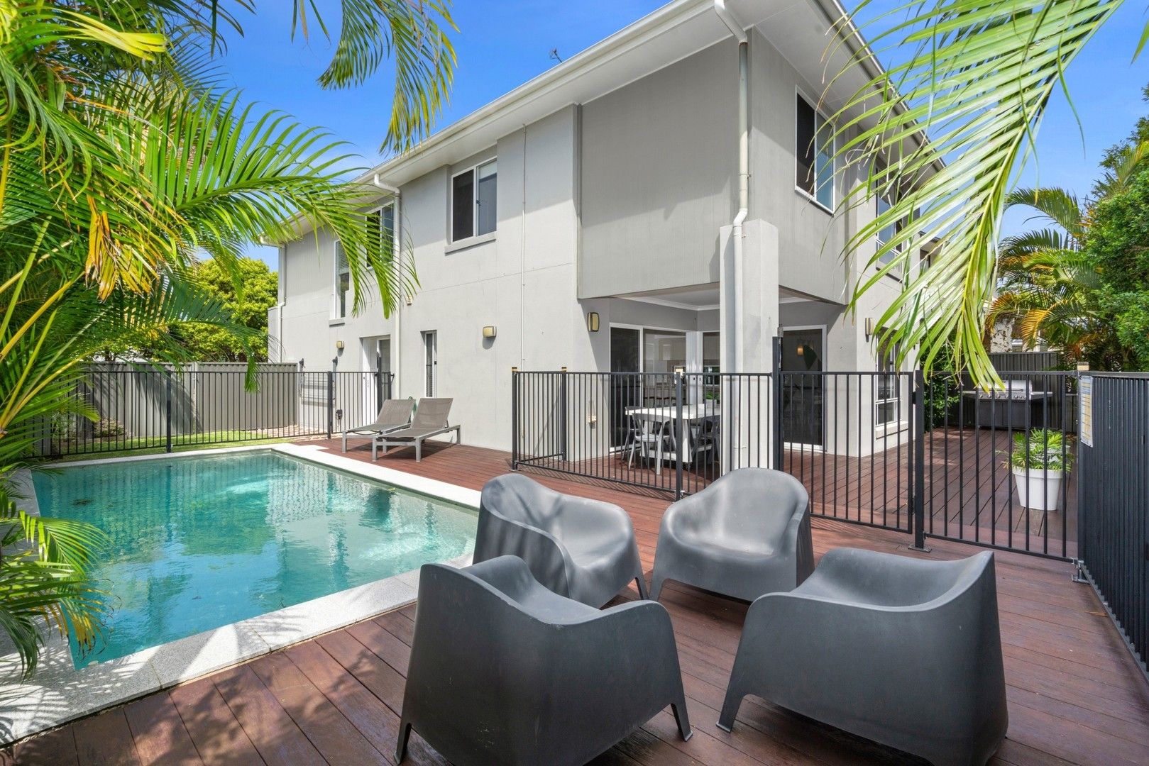 3 bedrooms House in 4 Sanctuary Ave NOOSA HEADS QLD, 4567