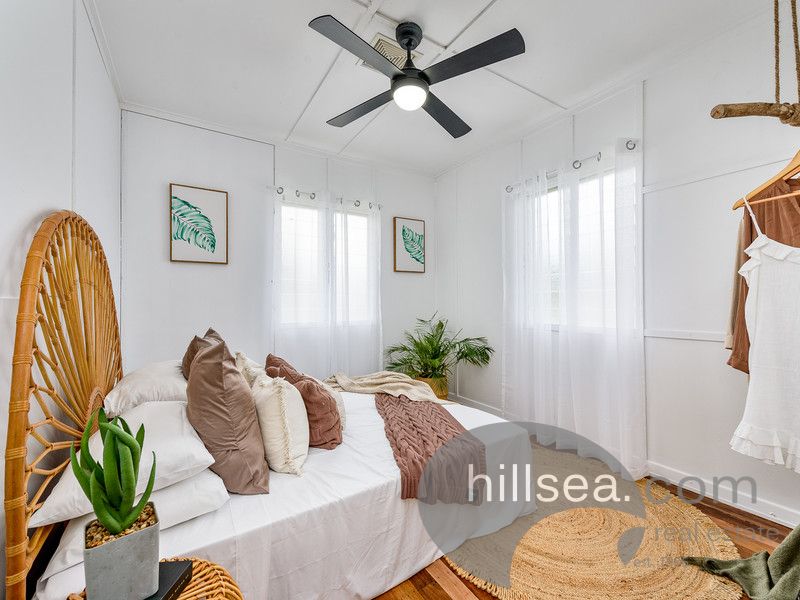 61 Crescent Avenue, Hope Island QLD 4212, Image 0