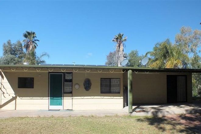 Picture of 66 Pooncarie Road, MENINDEE NSW 2879