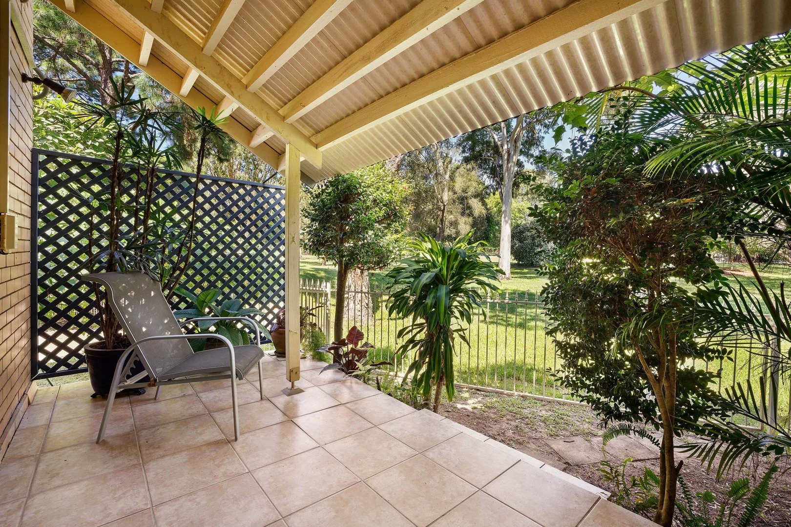 31 Monte Carlo Avenue, Broadbeach QLD 4218