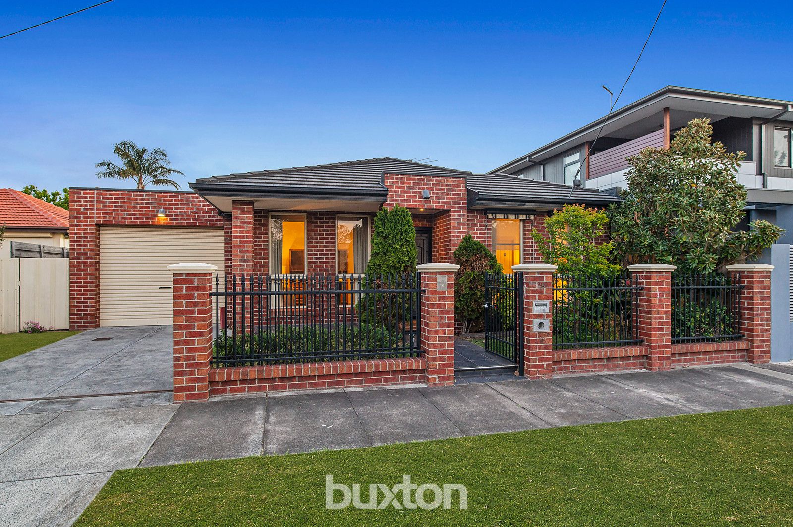 2A Elaine Court, Bentleigh East VIC 3165, Image 0