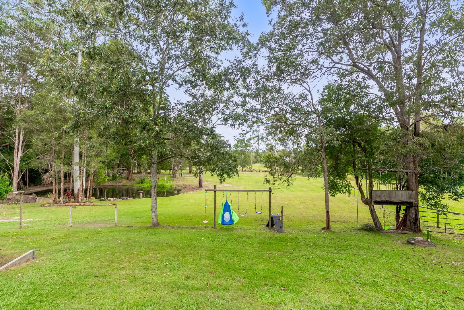 47 Birdsong Drive, Mooloolah Valley QLD 4553, Image 2