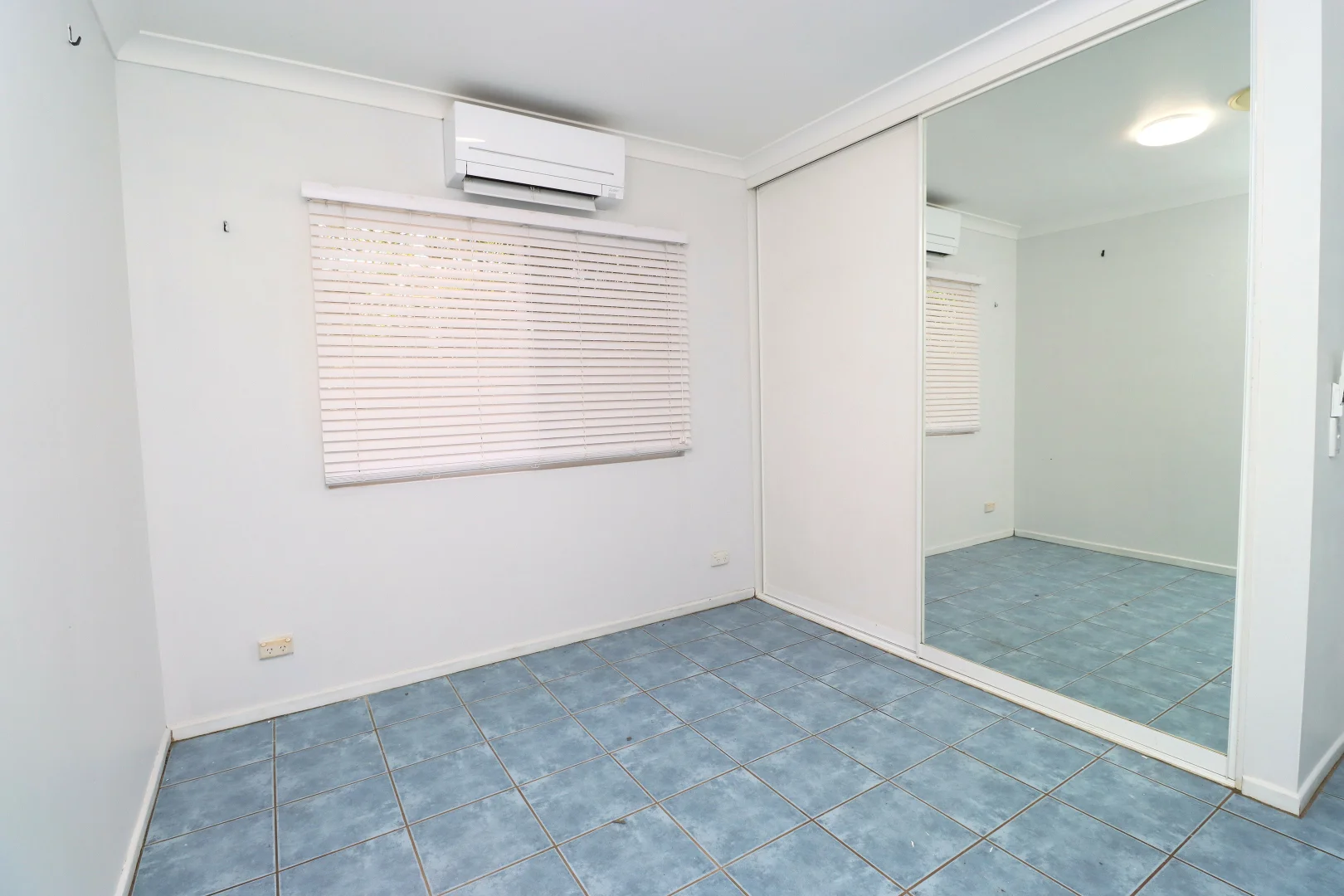 Additional image 10 of 9 Mccarthy Ave, Mount Isa QLD 4825