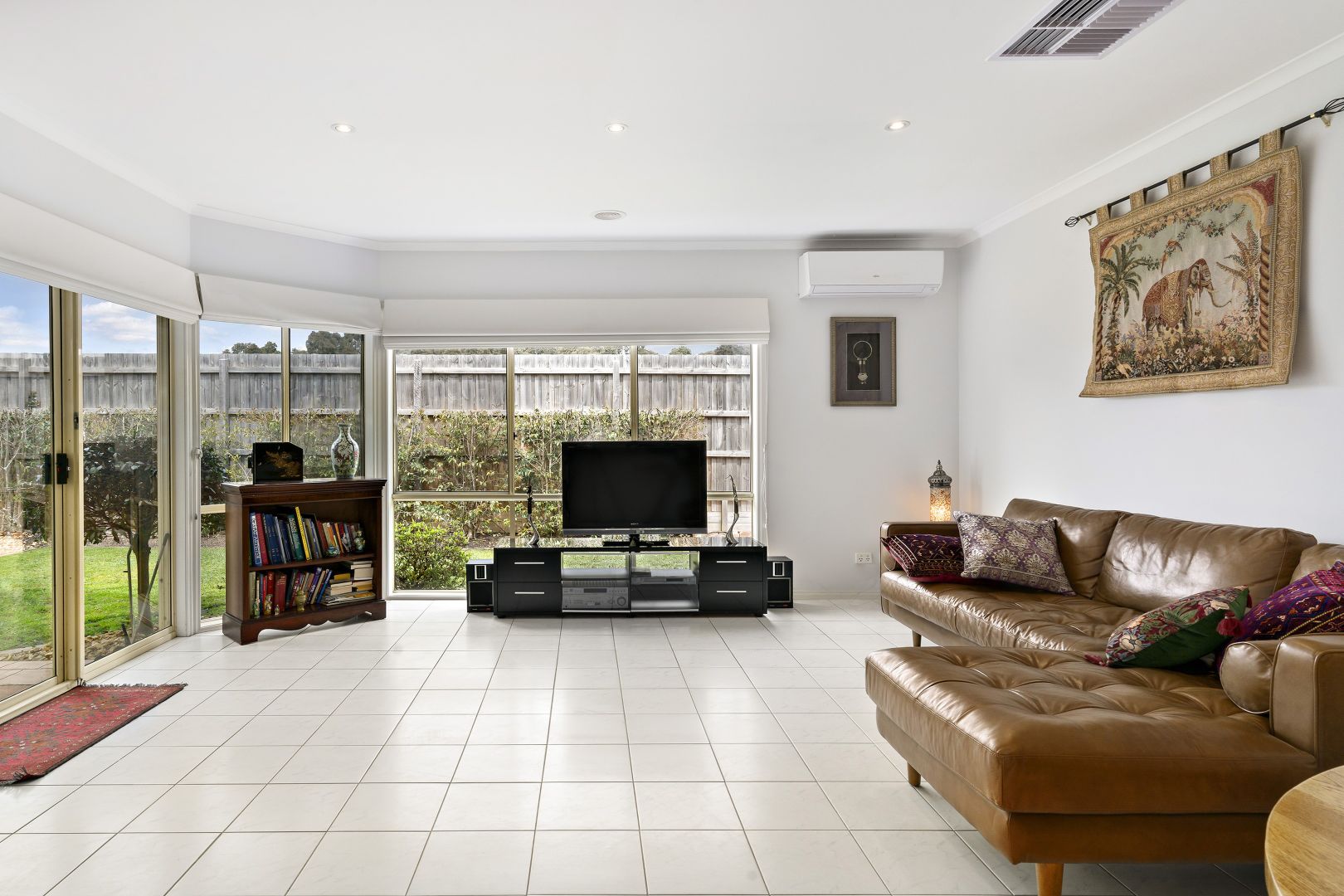 11 Michael Way, Somerville VIC 3912, Image 2