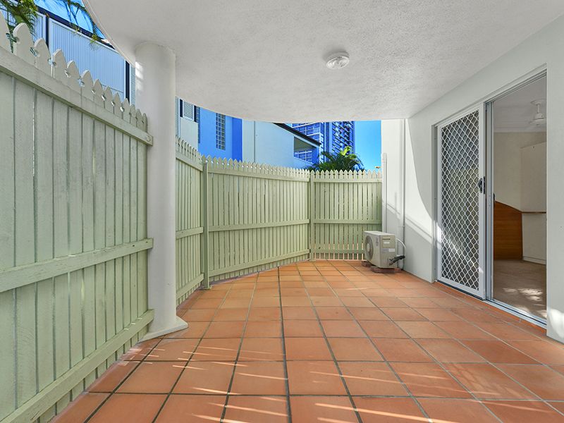 1/1 Sheehan Street, Milton QLD 4064, Image 2