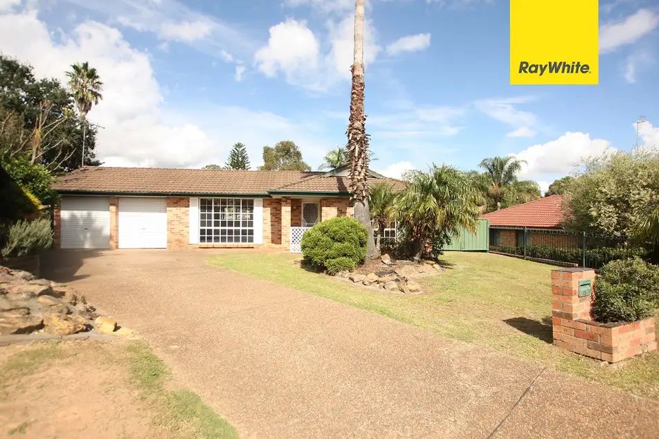 15 Jessica Place, Rosemeadow NSW 2560 House For Rent 530 Domain