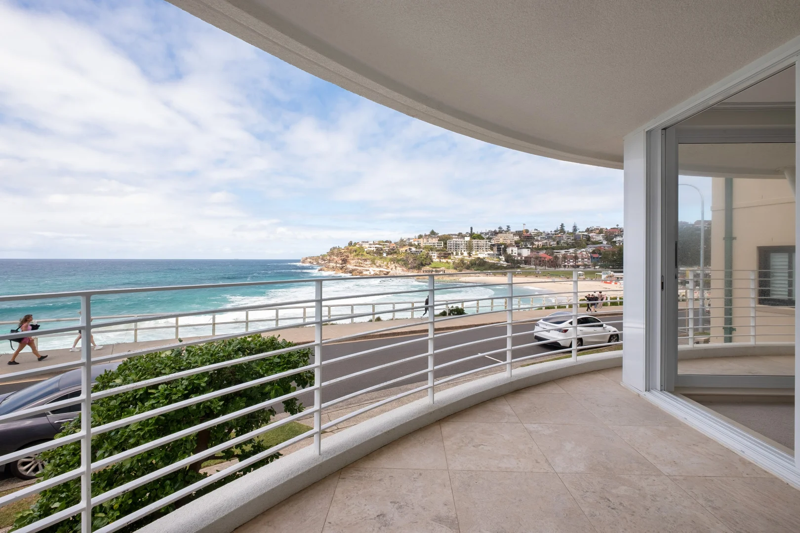 14 Bronte Marine Drive, Bronte NSW 2024 - House For Rent | Domain