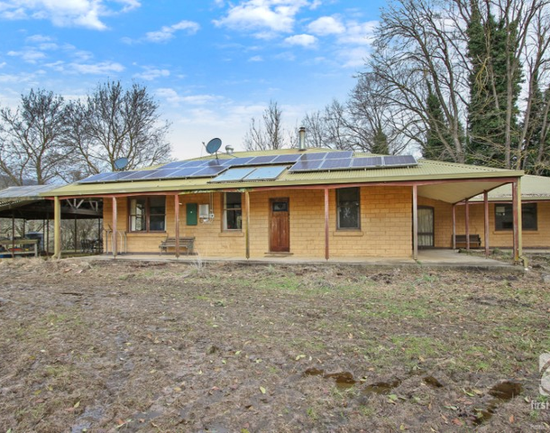 324 Honeysuckle Road, Tallangatta Valley VIC 3701