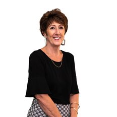 Professionals Bishop Real Estate Lismore - Sharon Dowling