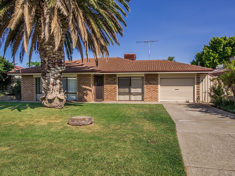 12 Belrose Crescent, Cooloongup WA 6168, Image 0