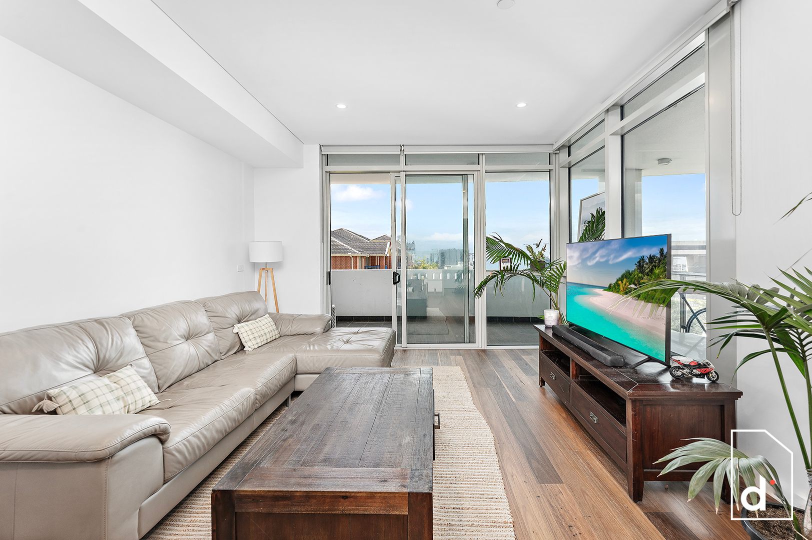 211/10 Regent Street, Wollongong NSW 2500, Image 1