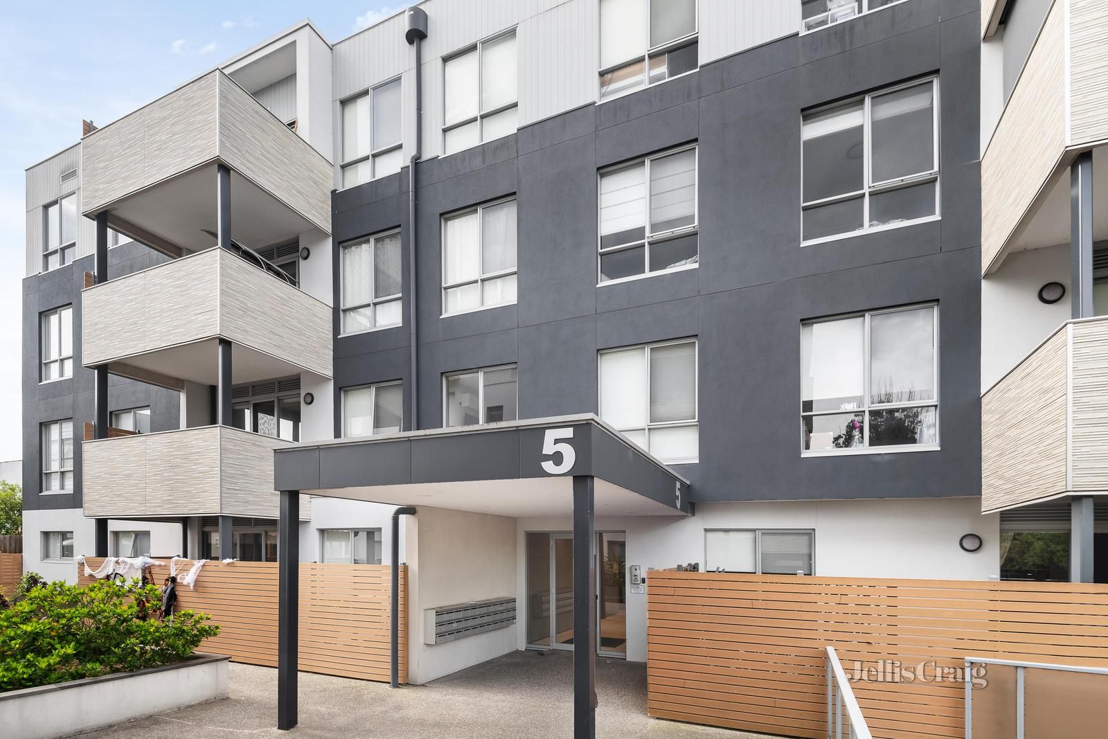 204/5 Sandbelt Close, Heatherton VIC 3202, Image 0