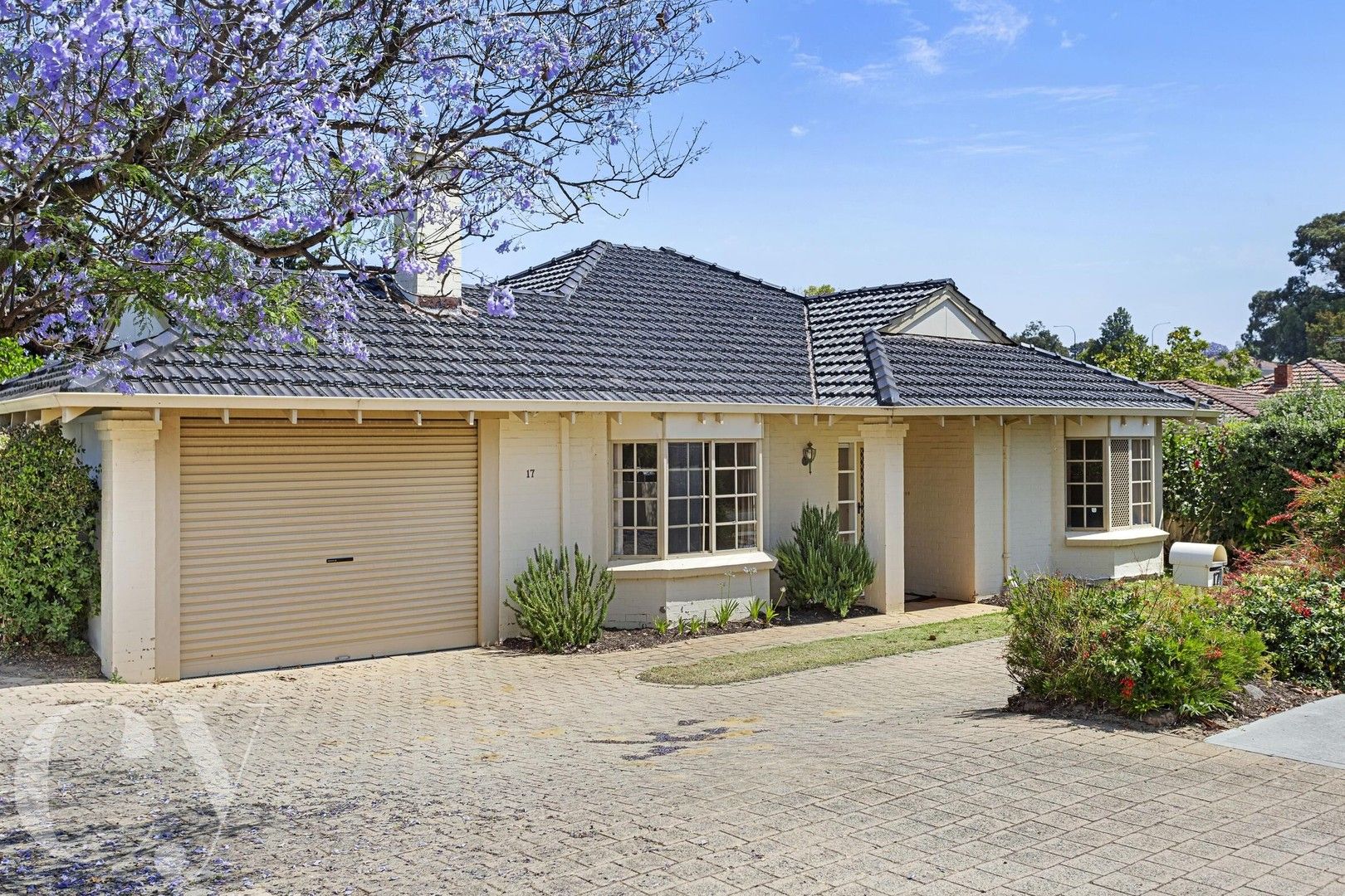 3 bedrooms House in 1/17 Newry Street FLOREAT WA, 6014