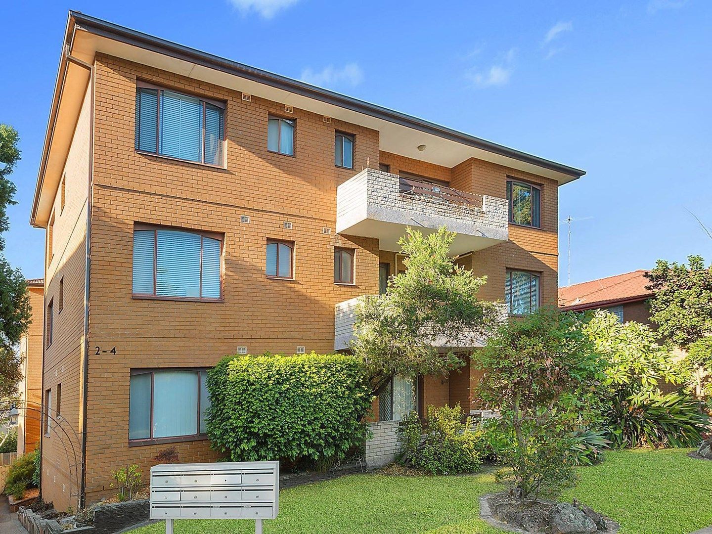 3/2-4 Hampton Court Road, Carlton NSW 2218, Image 0