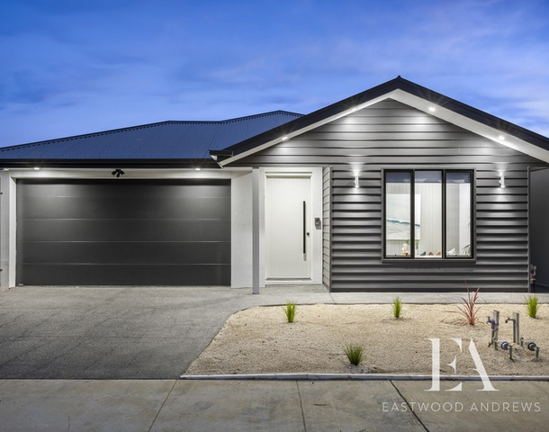 7 Giovanni Drive, Charlemont VIC 3217