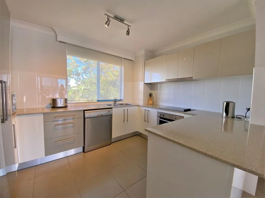 Additional image 2 of 8/249 Bayview Street, Runaway Bay QLD 4216