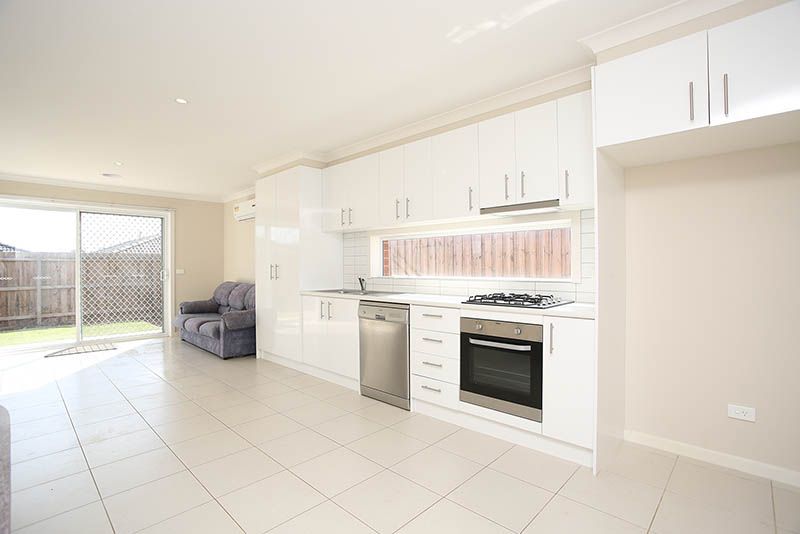 10 Bonney Place, Kilmore VIC 3764 House For Rent Domain