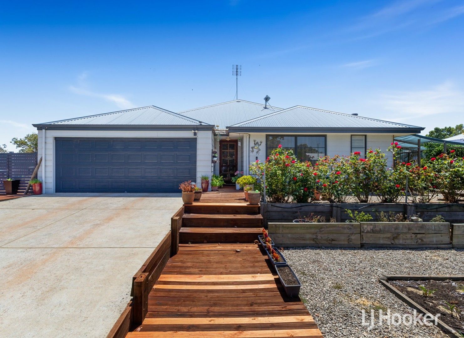 8 Vernon Street, Cookernup WA 6219, Image 0