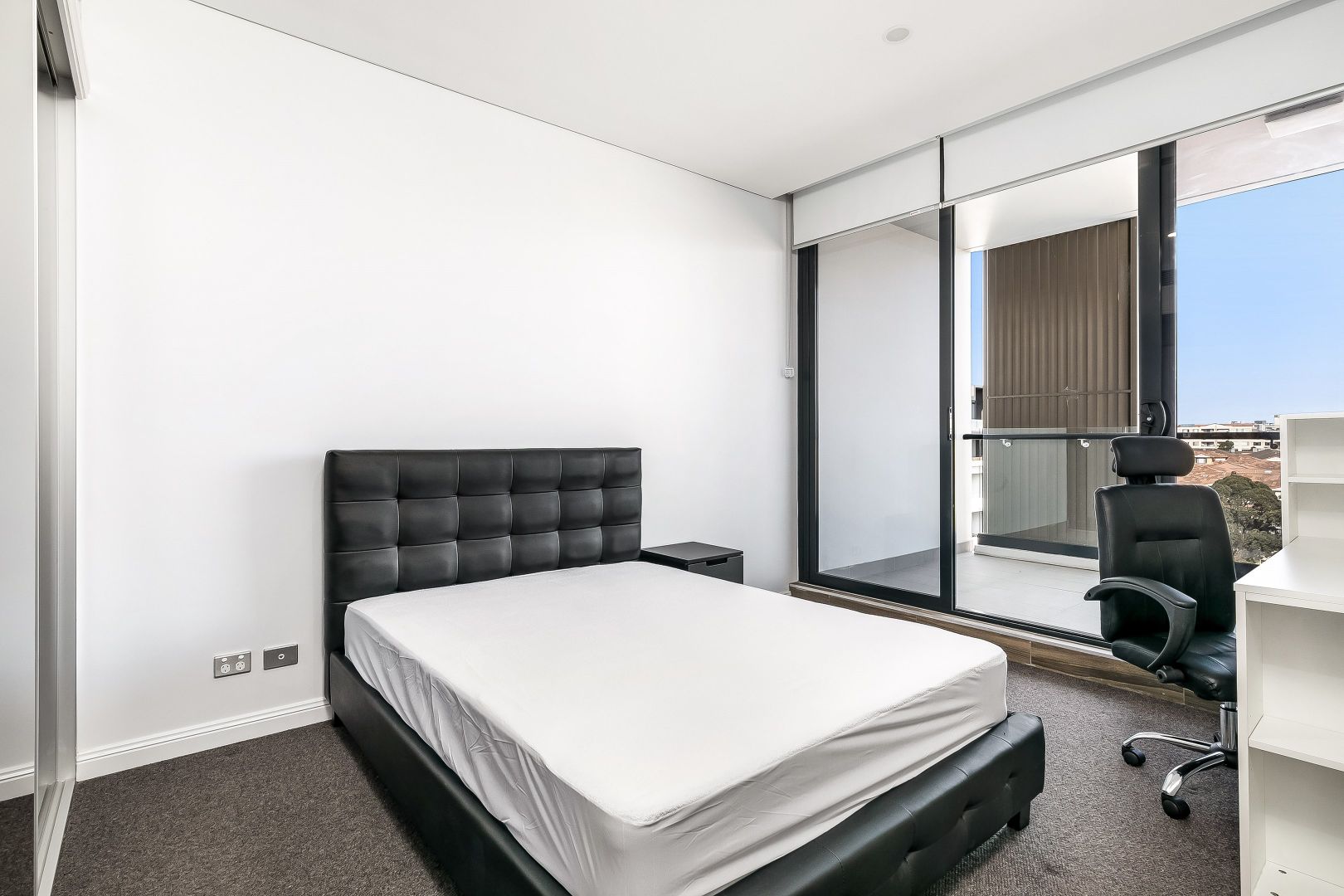 612/54 Rosebery Ave, Rosebery NSW 2018 Apartment For Rent 1,000