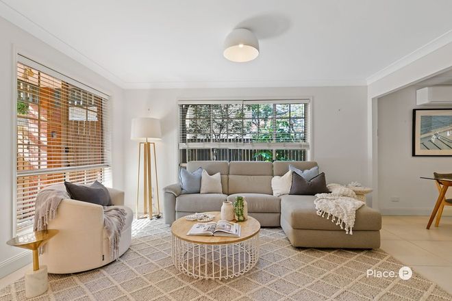 Picture of 2/405 Hawthorne Road, BULIMBA QLD 4171