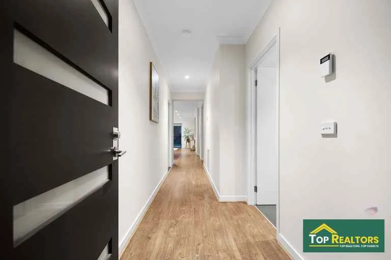 Additional image 2 of 6 Limewood Street, Manor Lakes VIC 3024