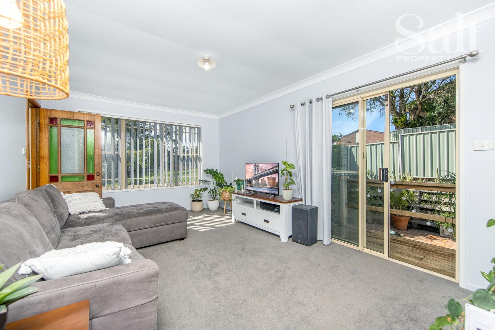 4/10 Mort Street, Shortland NSW 2307, Image 2