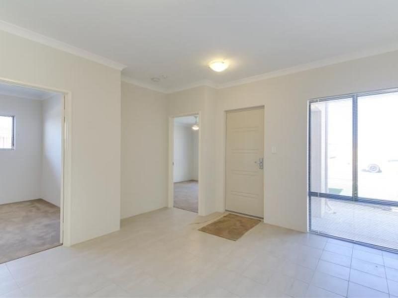 5 Laurina Way, Beeliar WA 6164, Image 2