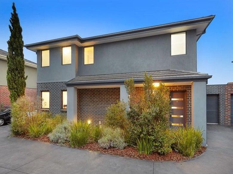 3 bedrooms Townhouse in 11/11-13 Olive Street RESERVOIR VIC, 3073