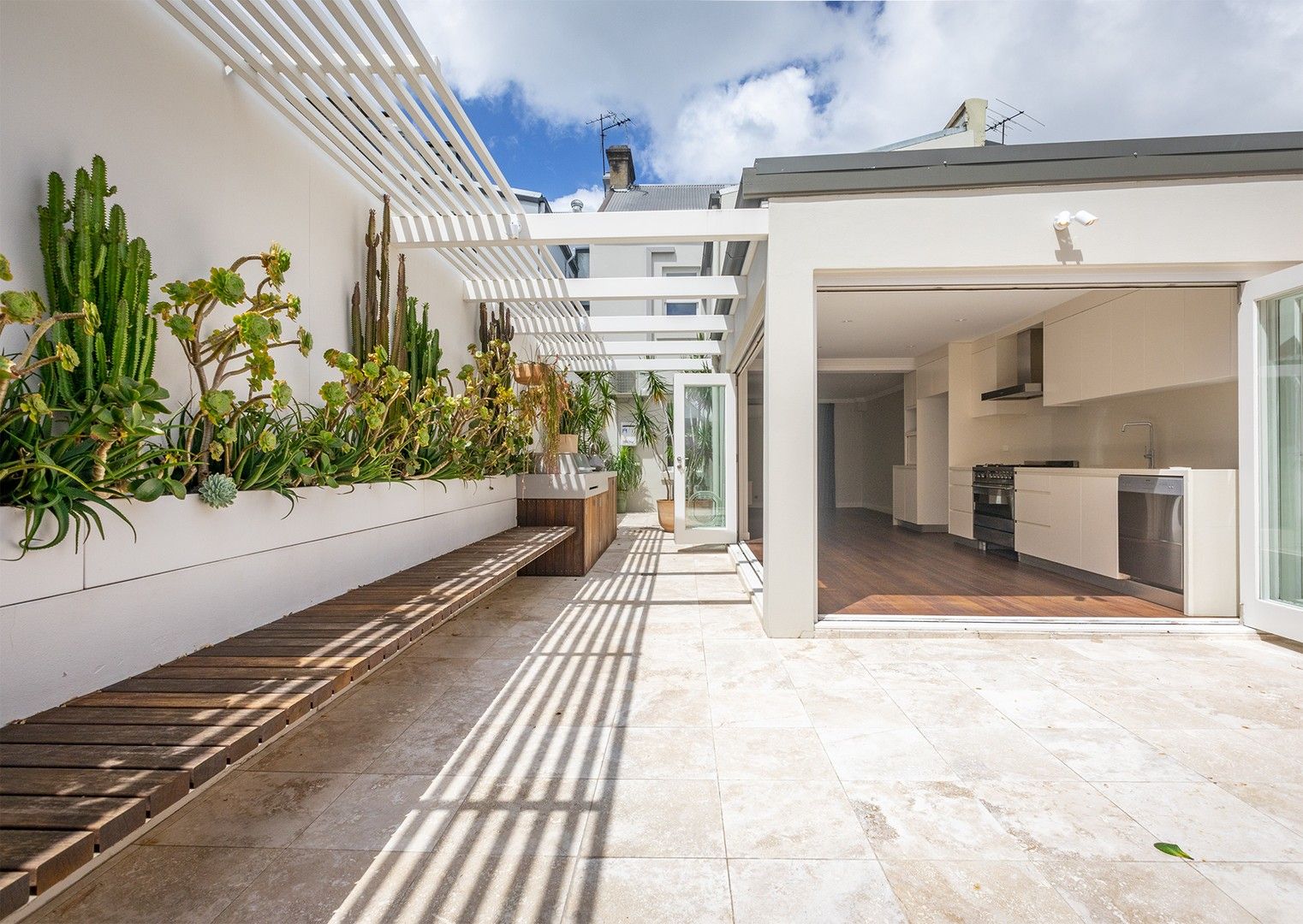4 bedrooms House in 53 Forbes Street NEWTOWN NSW, 2042
