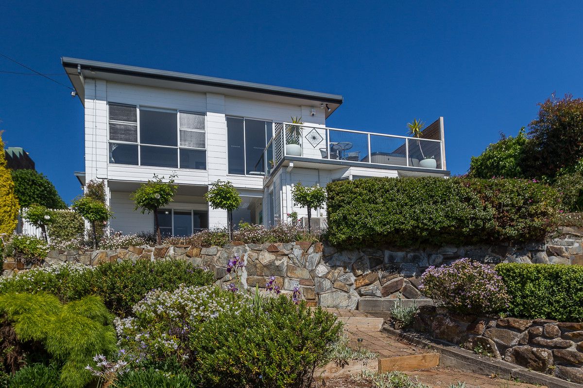 25 Seaview Avenue, Parklands TAS 7320, Image 2