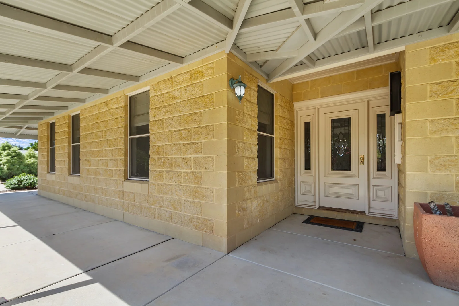 Image 19
