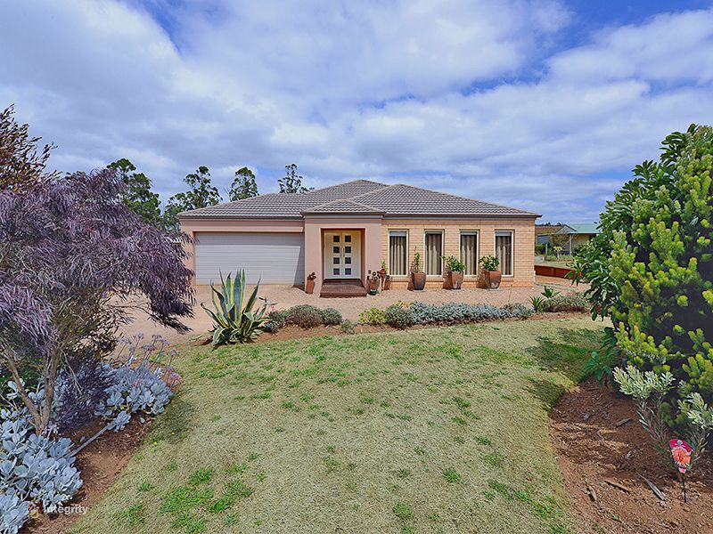 32 Elvin Drive, Kinglake VIC 3763, Image 1