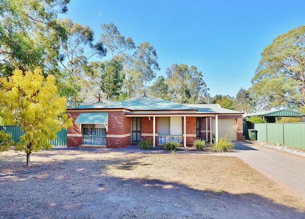 10 Jamison Park Drive, Kangaroo Flat VIC 3555