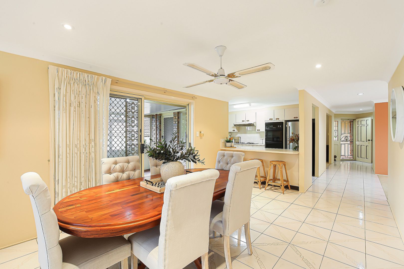 25 Hillcrest Road, Empire Bay NSW 2257, Image 2