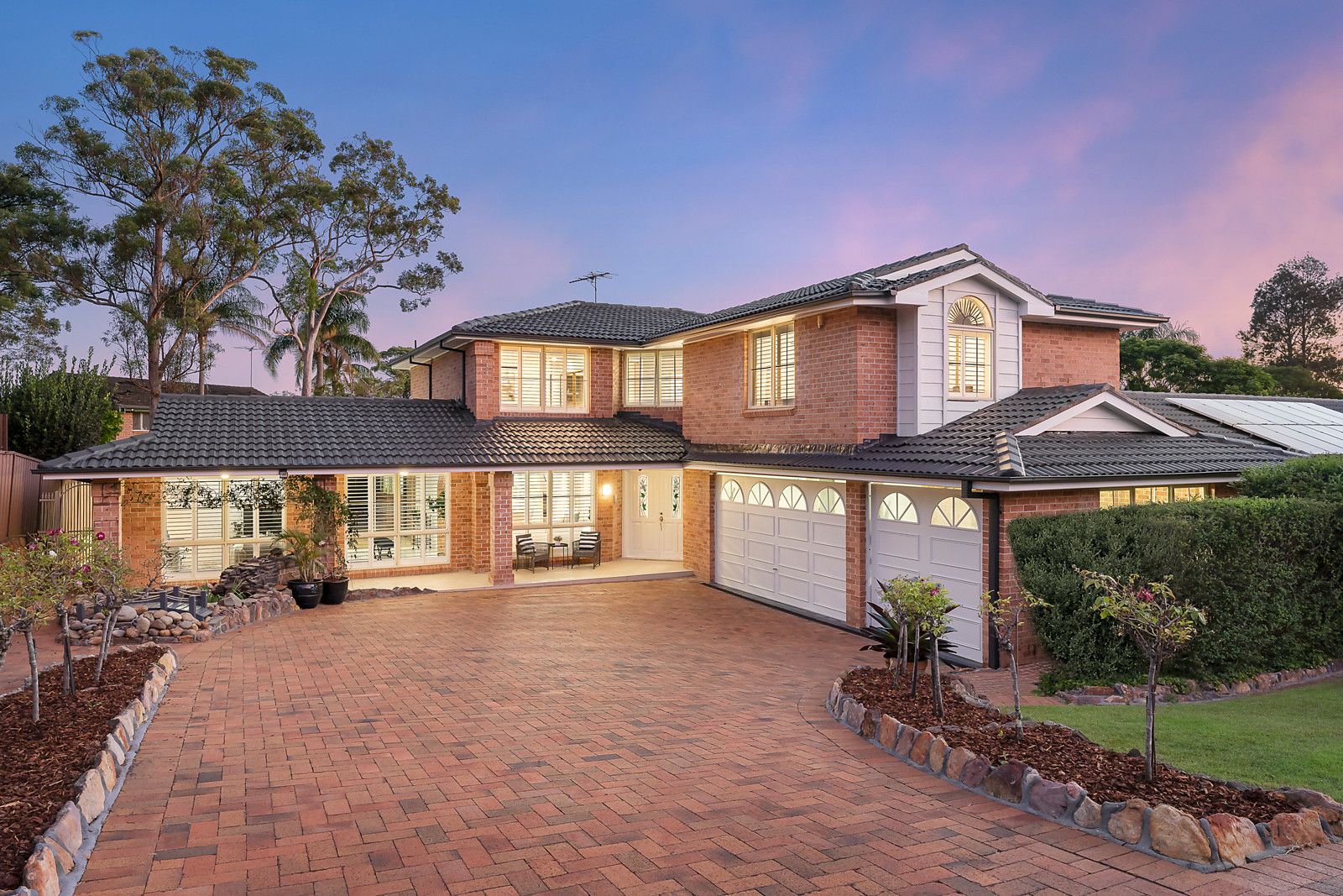 6 bedrooms House in 14 Kanangra Crescent CHERRYBROOK NSW, 2126