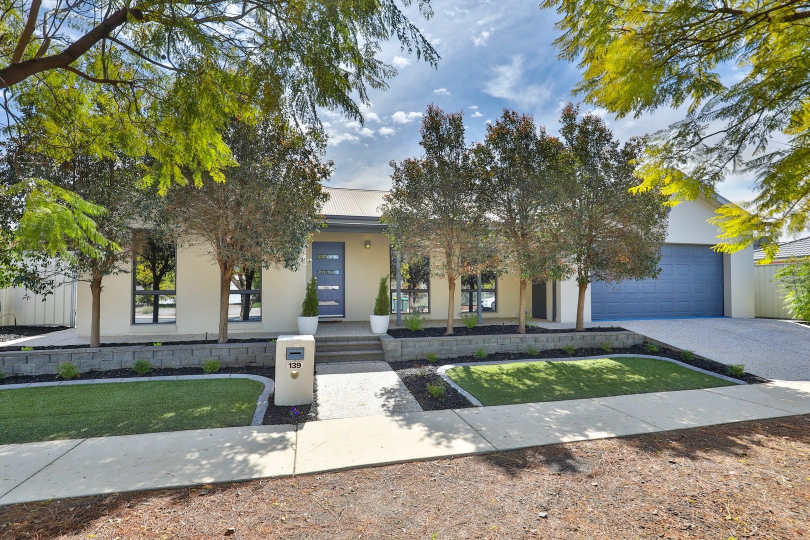 4 bedrooms House in 139 Dyar Avenue MILDURA VIC, 3500