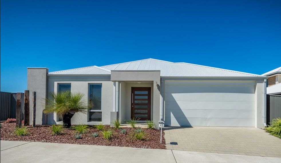 3 bedrooms House in 45 Selacosa Avenue JINDALEE WA, 6036