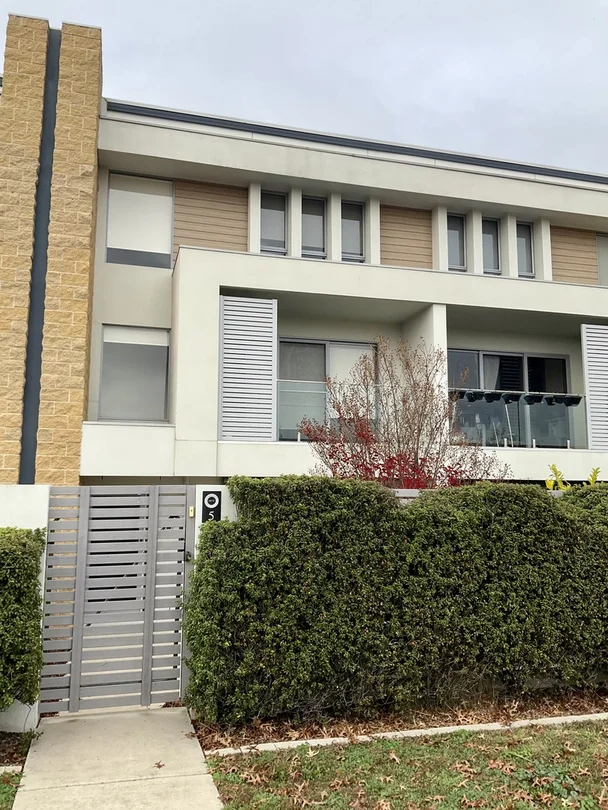 Primary image of Lawson ACT 2617