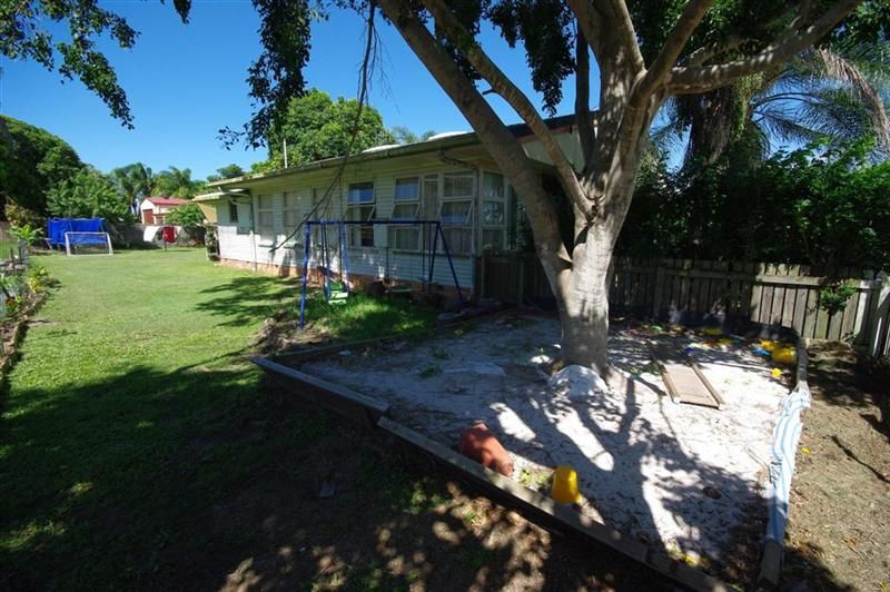 8 Branyan Street, BUNDABERG WEST QLD 4670, Image 1