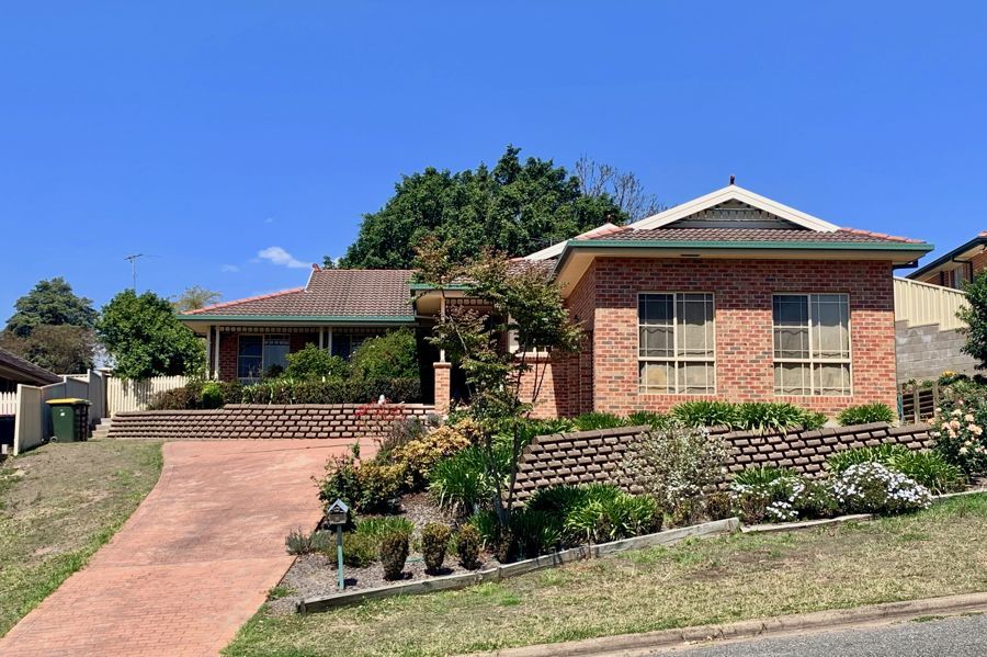 5 Wilmot Place, Singleton Heights Property History & Address Research