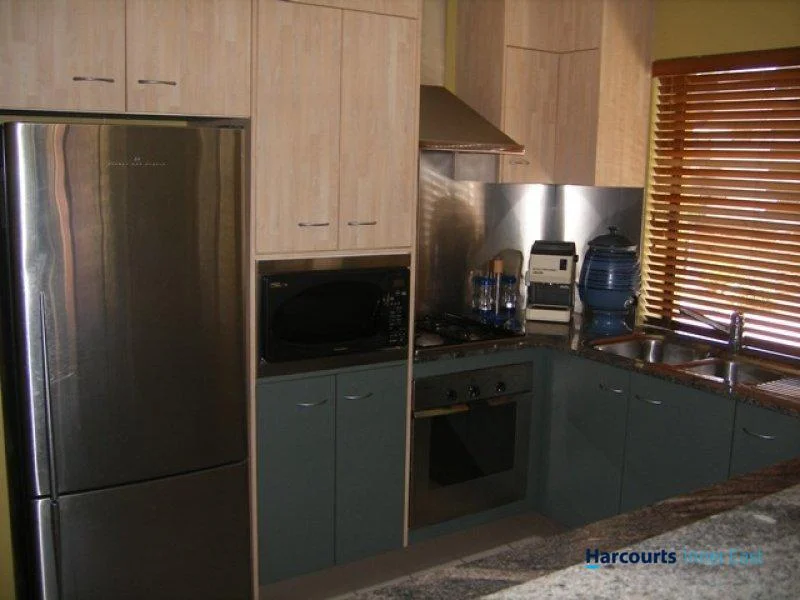 Additional image 3 of 2/157 Riding Road, Balmoral QLD 4171