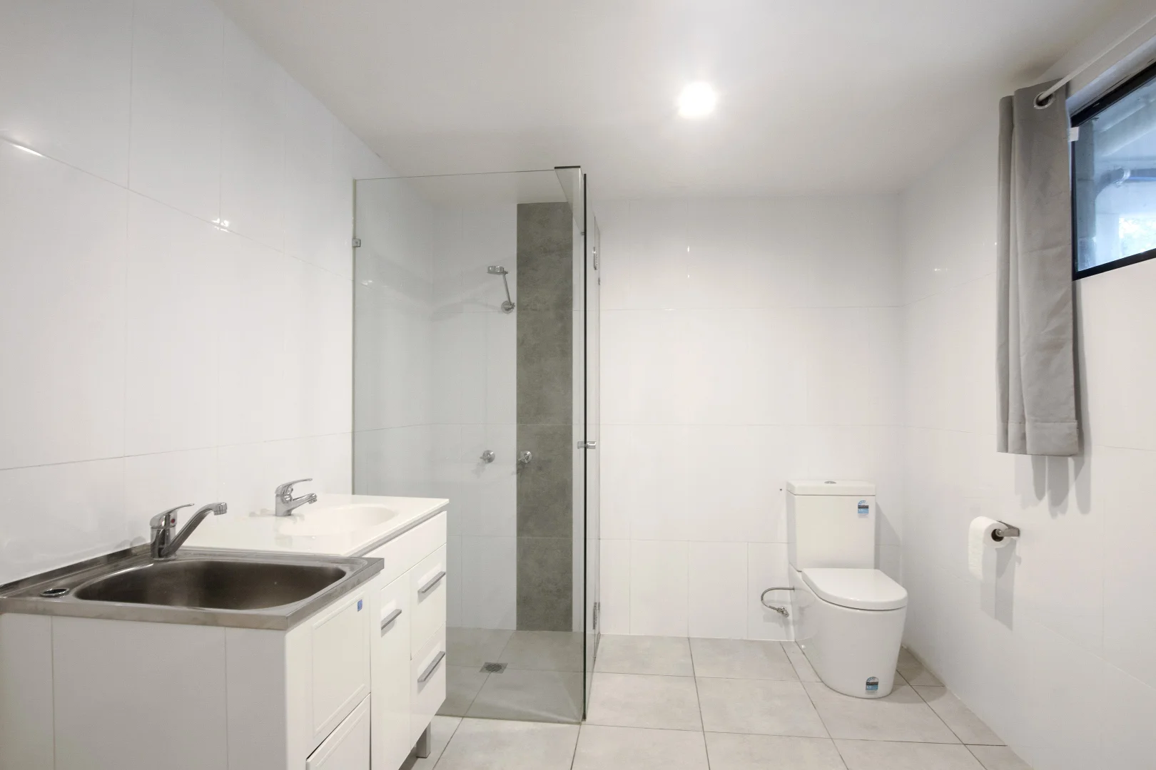 Additional image 5 of A/14 Goondooloo Dr, Ocean Shores NSW 2483