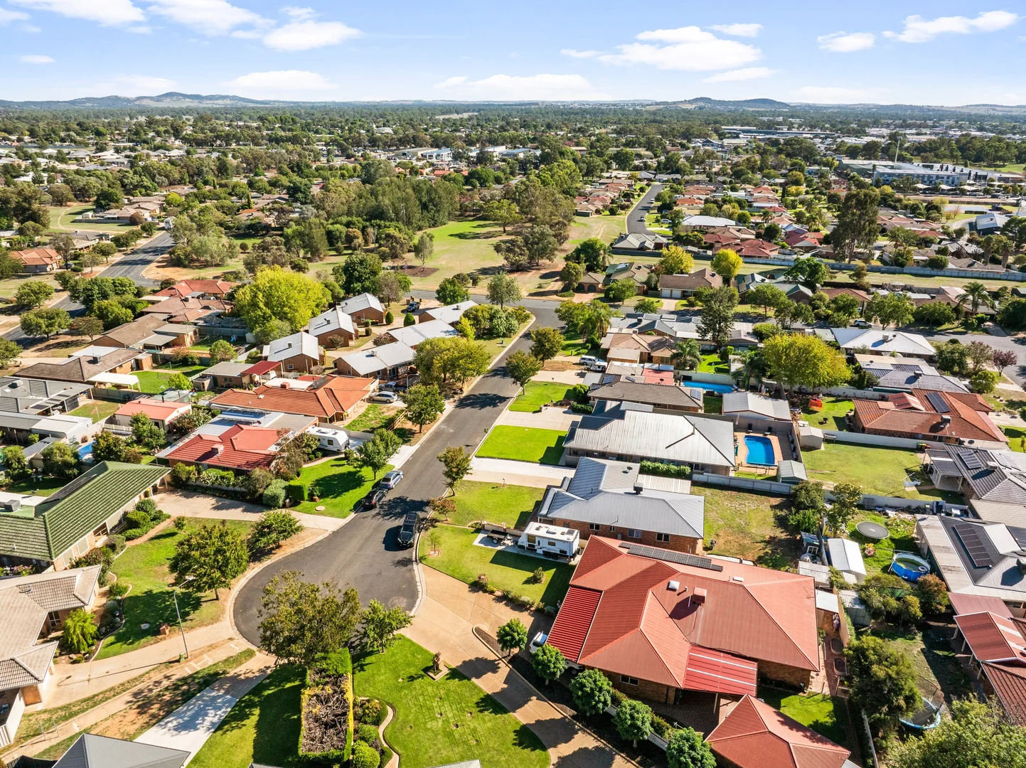 Additional image 17 of 5 Nara Place, Glenfield Park NSW 2650