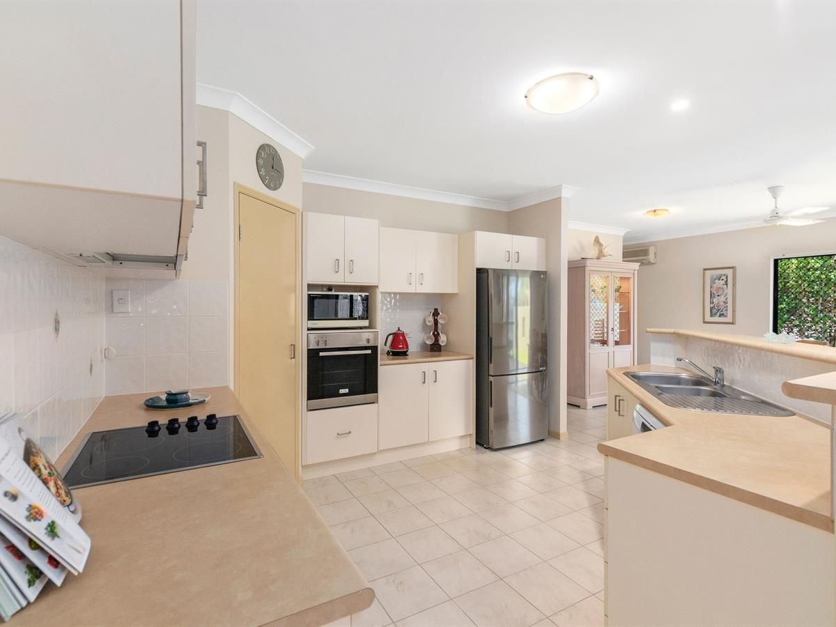 6 Illowra Court, Caravonica QLD 4878, Image 0