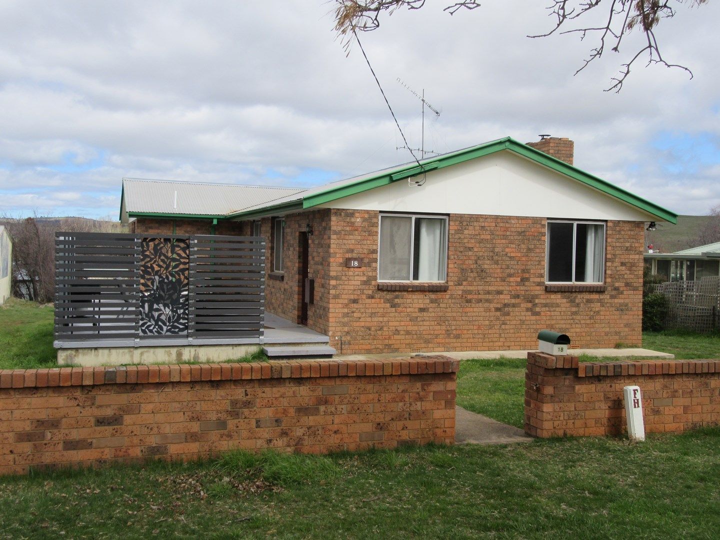 18 York St, Adaminaby NSW 2629, Image 0