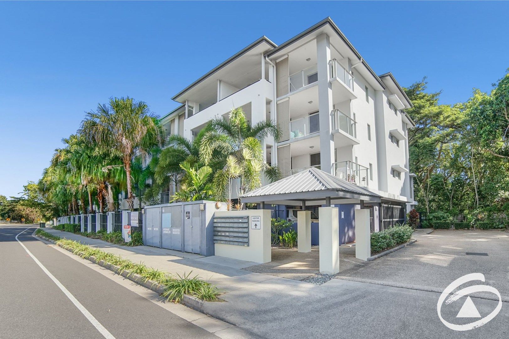 2/9-15 McLean Street, Cairns North QLD 4870, Image 0